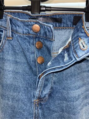 💙 Preloved SP Black Label Distressed Size 26